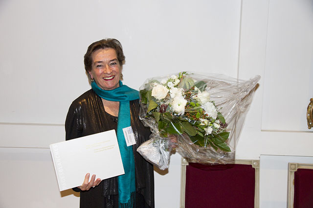 «Die Schweizer Vertretungen im Ausland - Les représentations suisses à l’étranger «Die Schweizer Vertretungen im Ausland - Les représentations suisses à l’étranger