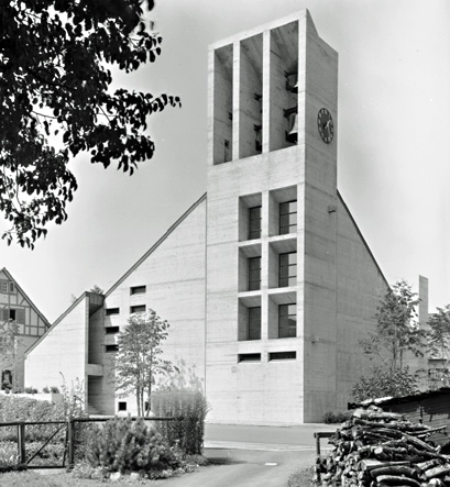 Oberglatt, ref. Kirche, 1962–1964 erbaut von Architekt Ernst Gisel. Foto: Kantonale Denkmalpflege Zürich, Hochbauamt, 1965.