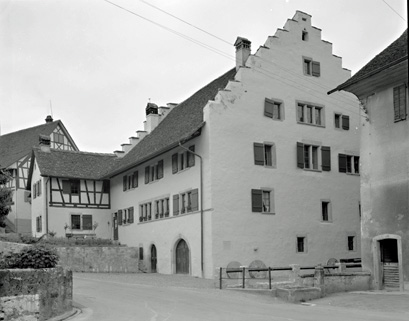 Otelfingen, Untermühle von 1598. Foto: Kantonale Denkmalpflege Zürich, Hochbauamt, 1970.